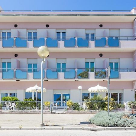 Hotel Ridens Rimini Kültér fotó